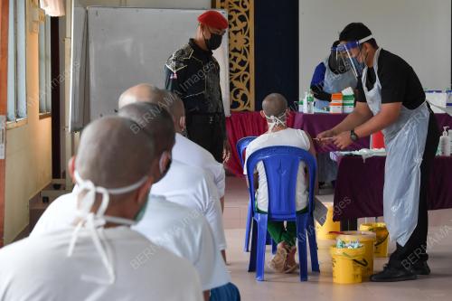 VAKSIN PENJARA MARANG