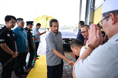 SULTAN MIZAN ZAINAL ABIDIN