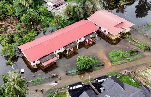 BANJIR TERMENUNG