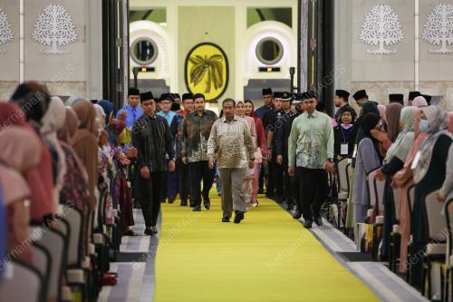 SULTAN MIZAN ZAINAL ABIDIN
