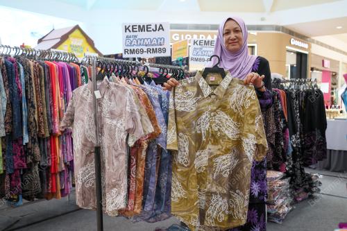 KEMEJA BATIK RAHMAH