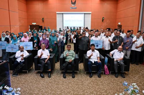 KMI HEAlTHCARE
