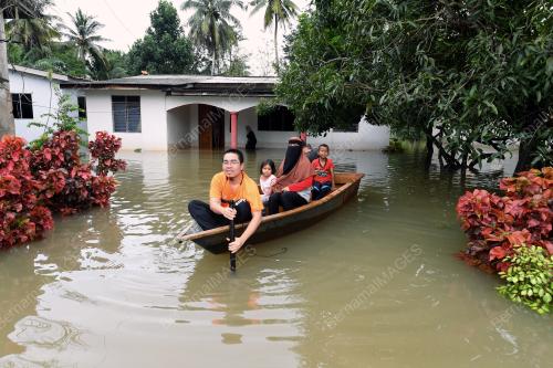 TR11_29112017_BANJIR