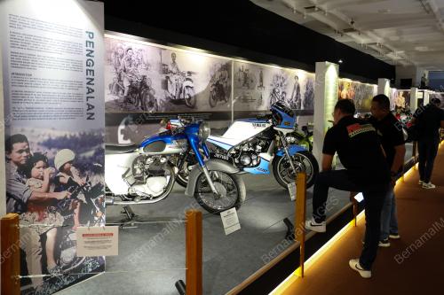 PAMERAN MUTO DAN KENANGAN 2024