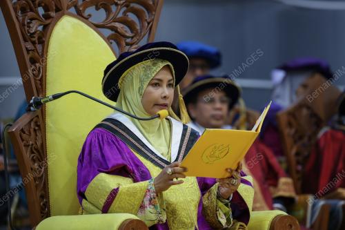 SULTANAH NUR ZAHIRAH