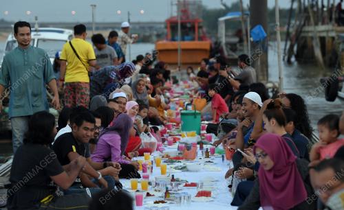 TR12_07062018_BERBUKA_PUASA