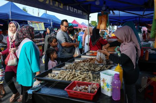 AKTIVITI EKONOMI PASAR MALAM