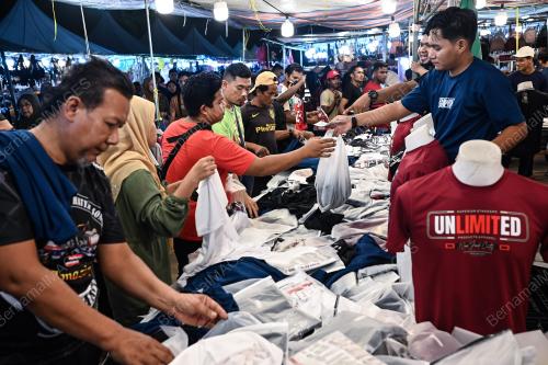 BAZAR AIDILFITRI DATARAN SHAHBANDAR