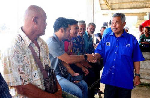 DATUK SERI AHMAD SAID