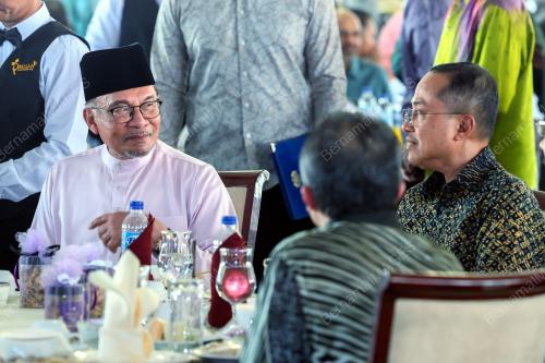 DATUK SERI ANWAR IBRAHIM