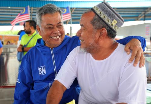 DATUK SERI AHMAD SAID