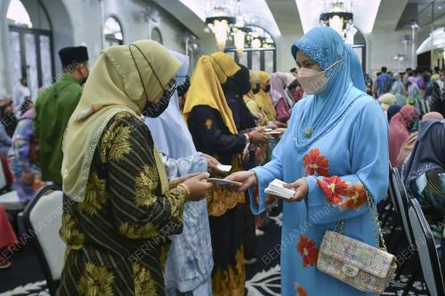 SULTANAH NUR ZAHIRAH