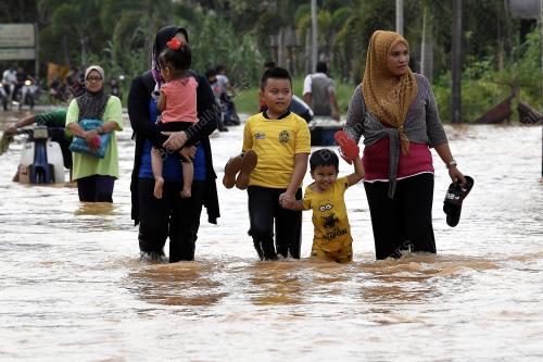 TR12_13122018_BANJIR_BN201808055000