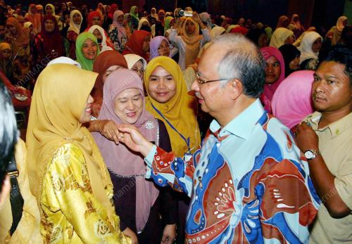MOHD NAJIB TUN ABDUL RAZAK