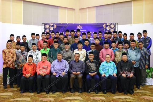 DATUK SERI SAIFUDDIN NASUTION ISMAIL