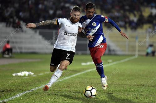 TR12_15092018_BOLA_BN201808186175