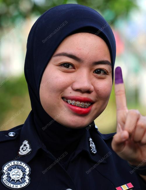 UNDI AWAL PRU15