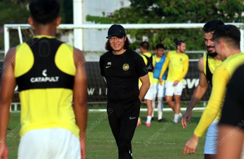 LATIHAN SKUAD HARIMAU MALAYA