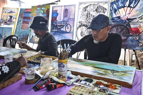 SENI TEMPATAN