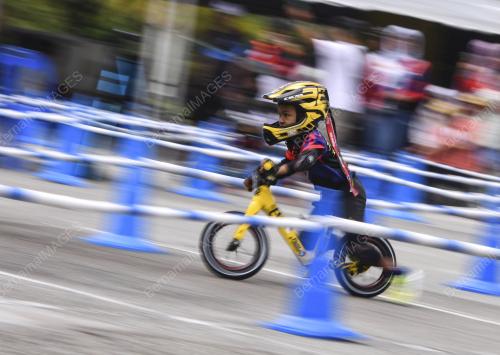 PERLUMBAAN PUSH BIKE