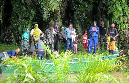 TR12_18122014_BANJIR