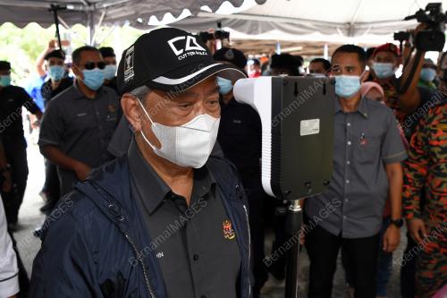 TAN SRI MUHYIDDIN YASSIN