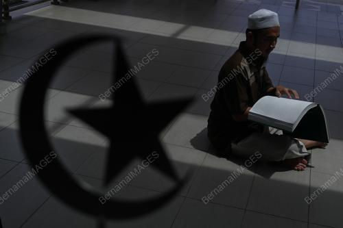 GOLONGAN OKU BERTADARUS
