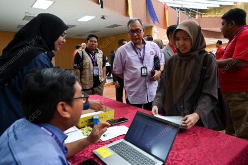 PENDAFTARAN PELAJAR BAHARU UMT