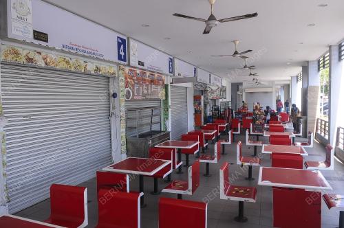 SUASANA LENGANG MEDAN SELERA BATU BURUK 3