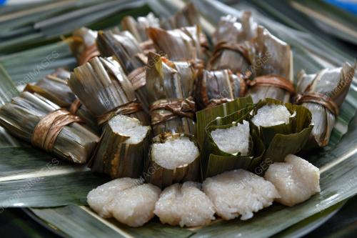 USAHAWAN KETUPAT DAUN TEBU