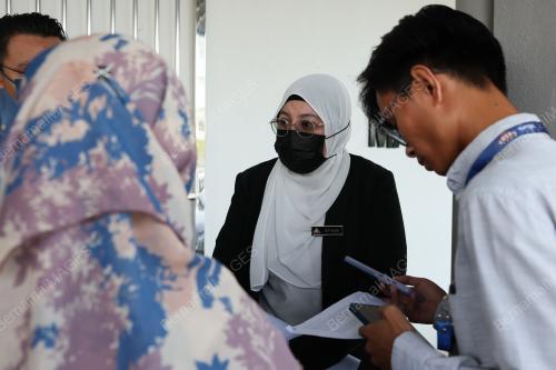MAHKAMAH KOMUNIKASI UCAH