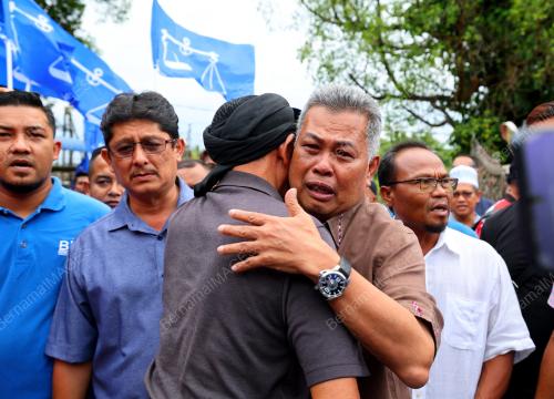 DATUK SERI AHMAD SAID