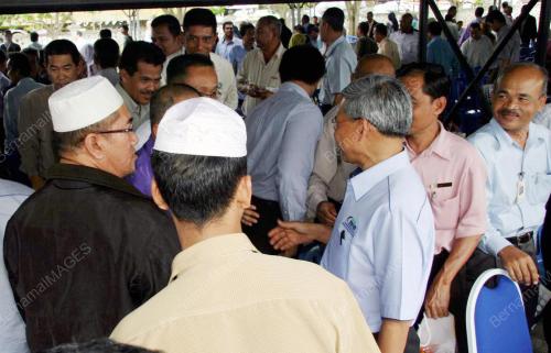 MUSTAPA MOHAMED