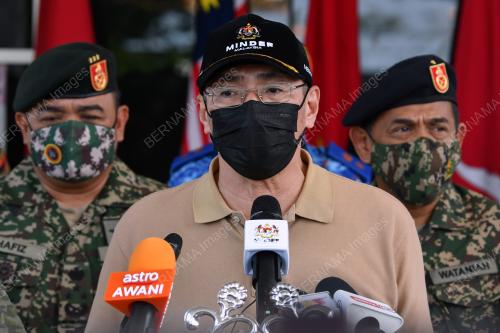 DATUK SERI HISHAMUDDIN TUN HUSSEIN
