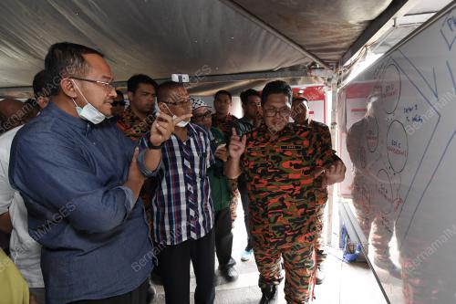TR13_06072018_KEBAKARAN_BN201806130772