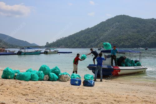 SAMBUTAN HARI LAUT SEDUNIA