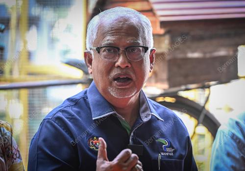 DATUK MAHFUZ OMAR