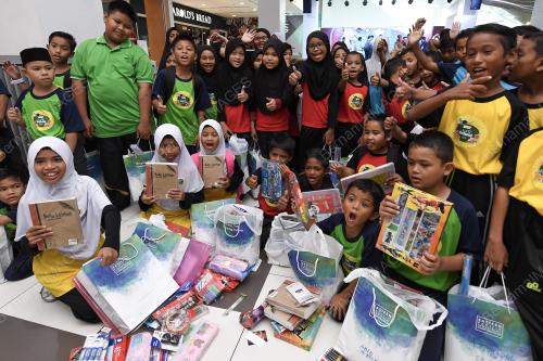 TR13_13112018_KEMBALI_SEKOLAH_BN201811083112