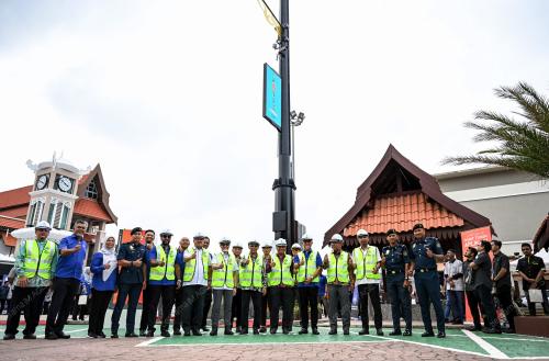TIANG PINTAR 5G