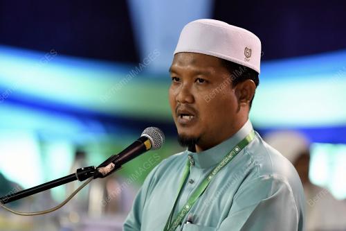 TR13_15092018_MUKTAMAR_BAHAS