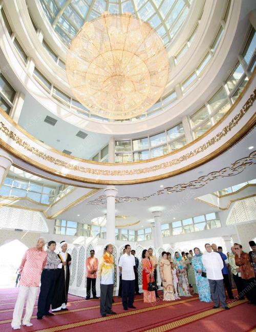 MAJLIS RAJA-RAJA