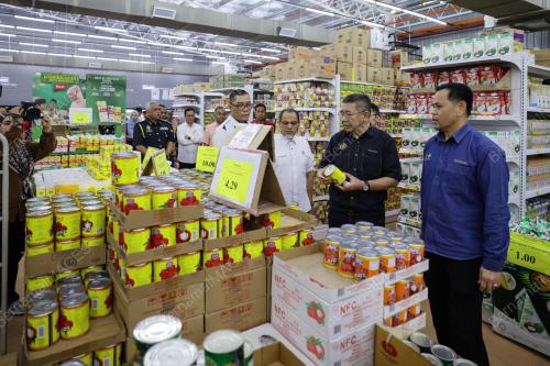 DATUK SERI SALAHUDDIN AYUB