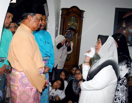 TAN SRI MUHYIDDIN YASSIN