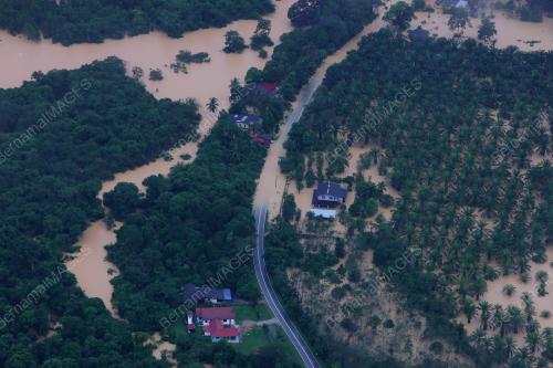 BANJIR DI PANTAI TIMUR