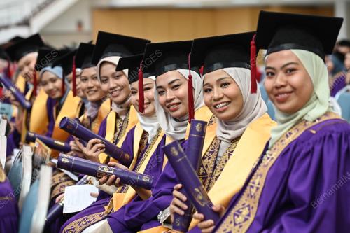 KONVOKESYEN UMT
