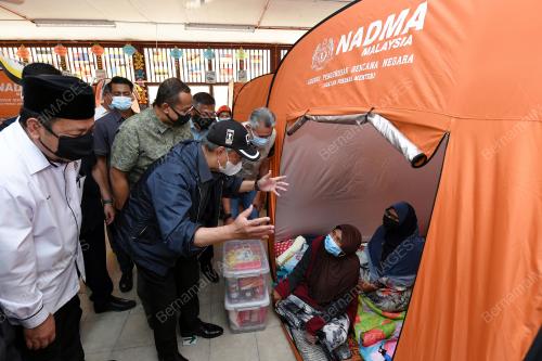 TAN SRI MUHYIDDIN YASSIN