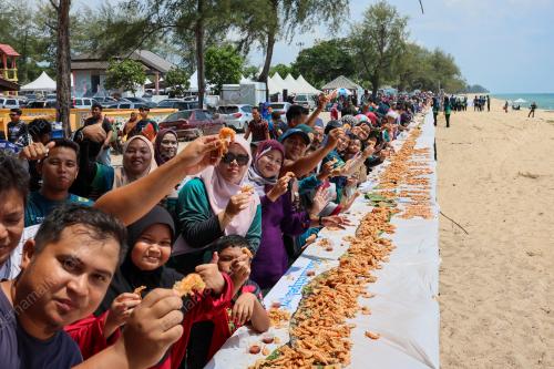 CELUP TEPUNG TERPANJANG MBOR