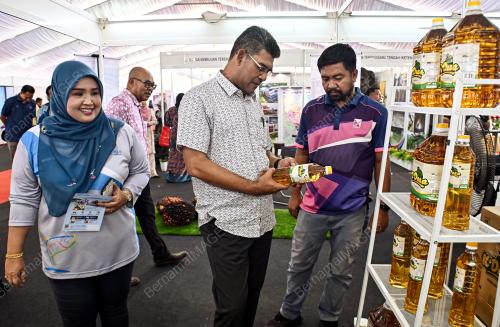 DATUK TENGKU AHMAD NADZRI MUSA