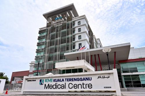 KMI HEAlTHCARE