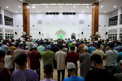 SOLAT TARAWIH